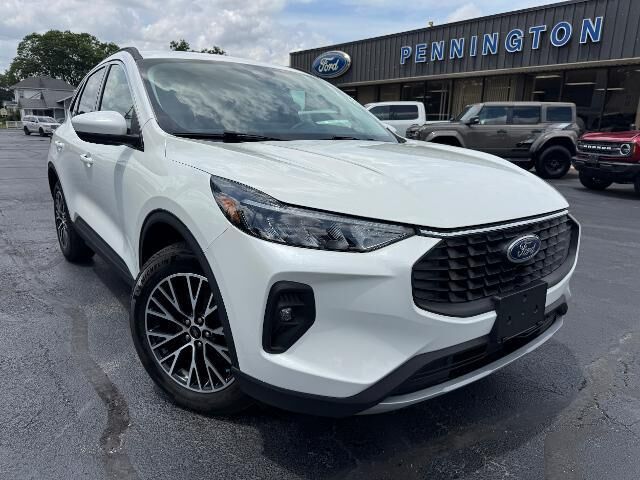 2023 Ford Escape Plug-In Hybrid Base