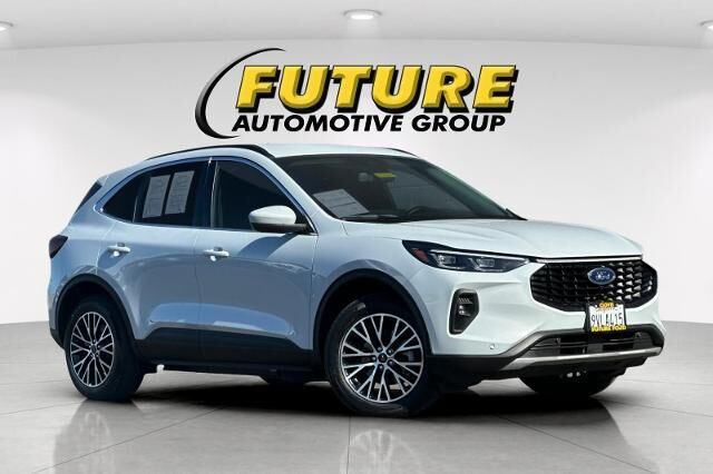 2025 Ford Escape Plug-In Hybrid PHEV