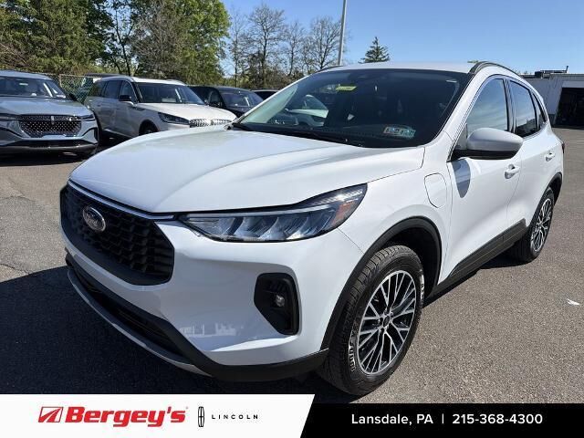 2025 Ford Escape Plug-In Hybrid PHEV