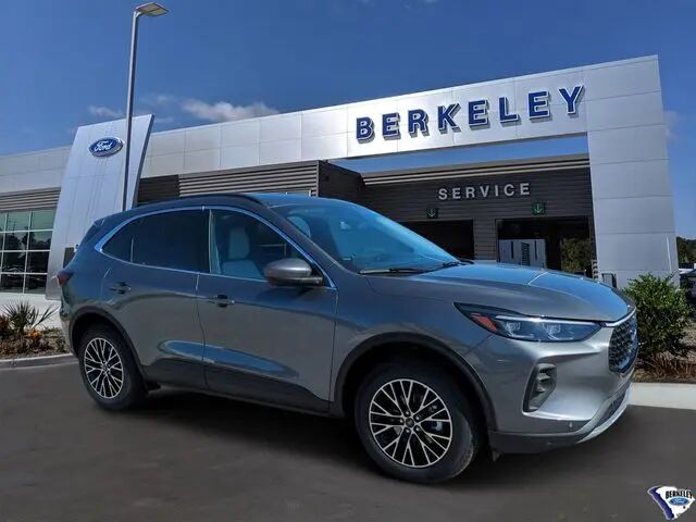2025 Ford Escape Plug-In Hybrid PHEV