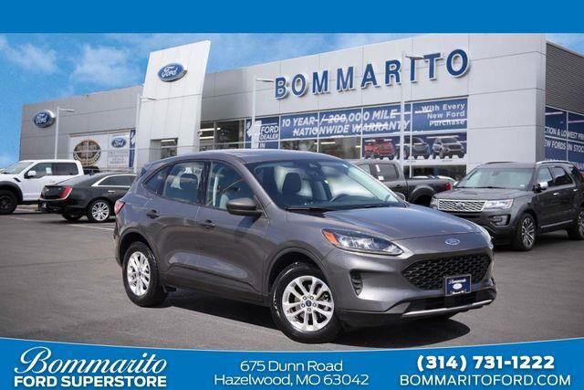 2022 Ford Escape S — photo 1 of 13