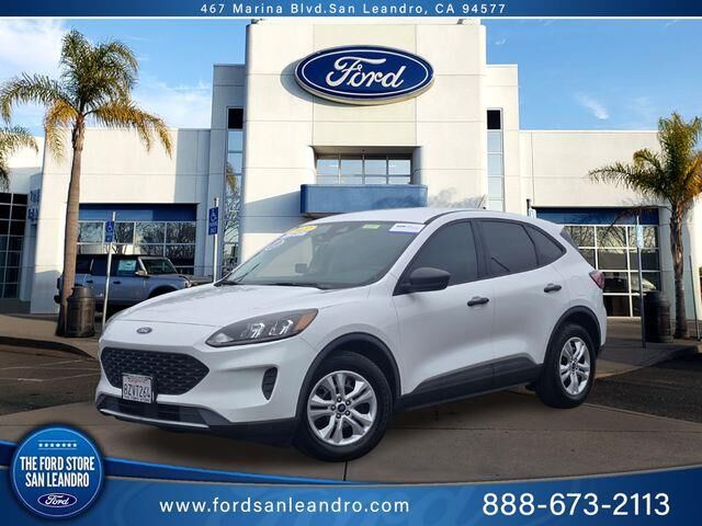 2022 Ford Escape S — photo 1 of 2