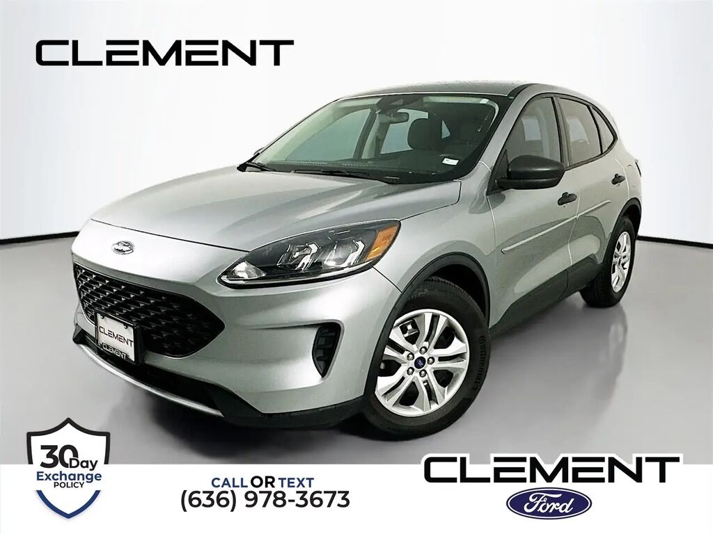 2022 Ford Escape S — photo 1 of 9