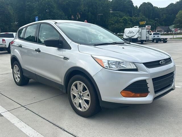 2016 Ford Escape S