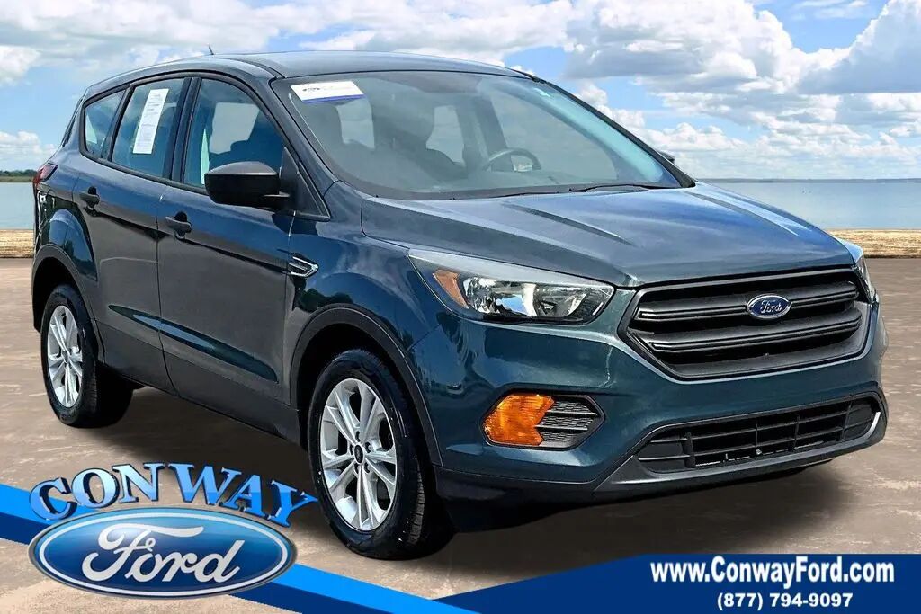 2019 Ford Escape S — photo 1 of 12