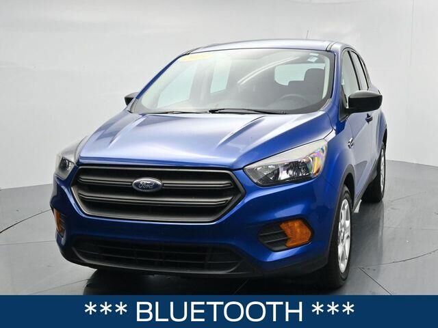 2019 Ford Escape S — photo 1 of 8