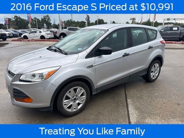 2016 Ford Escape S