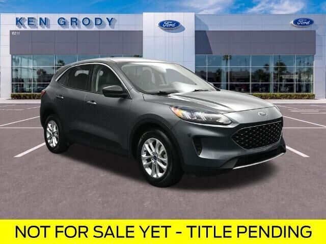 2022 Ford Escape SE