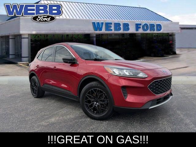 2022 Ford Escape SE — photo 1 of 13