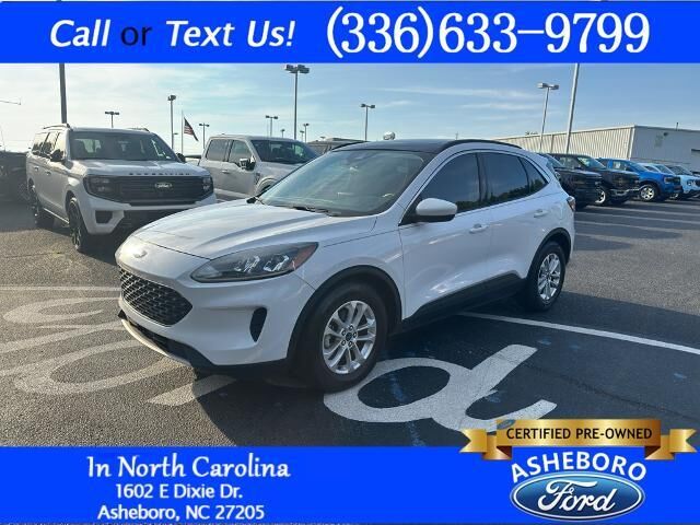 2021 Ford Escape SE — photo 1 of 13