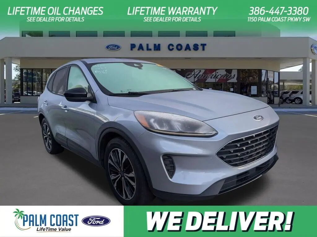 2022 Ford Escape SE — photo 1 of 2