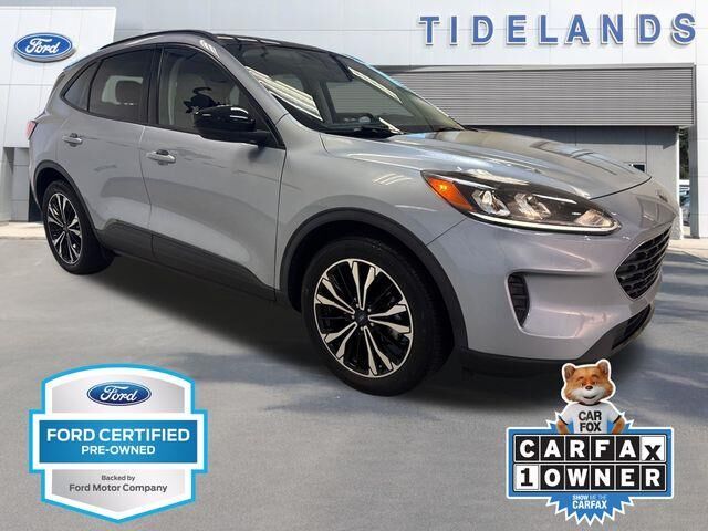 2022 Ford Escape SE