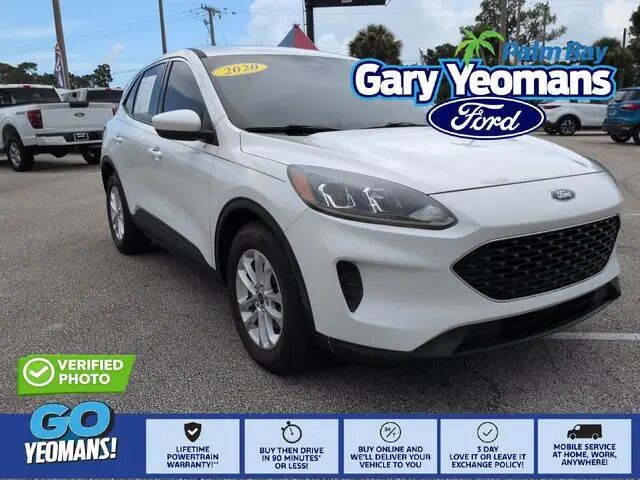 2020 Ford Escape SE