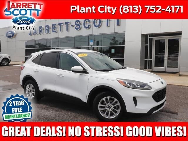 2020 Ford Escape SE — photo 1 of 11