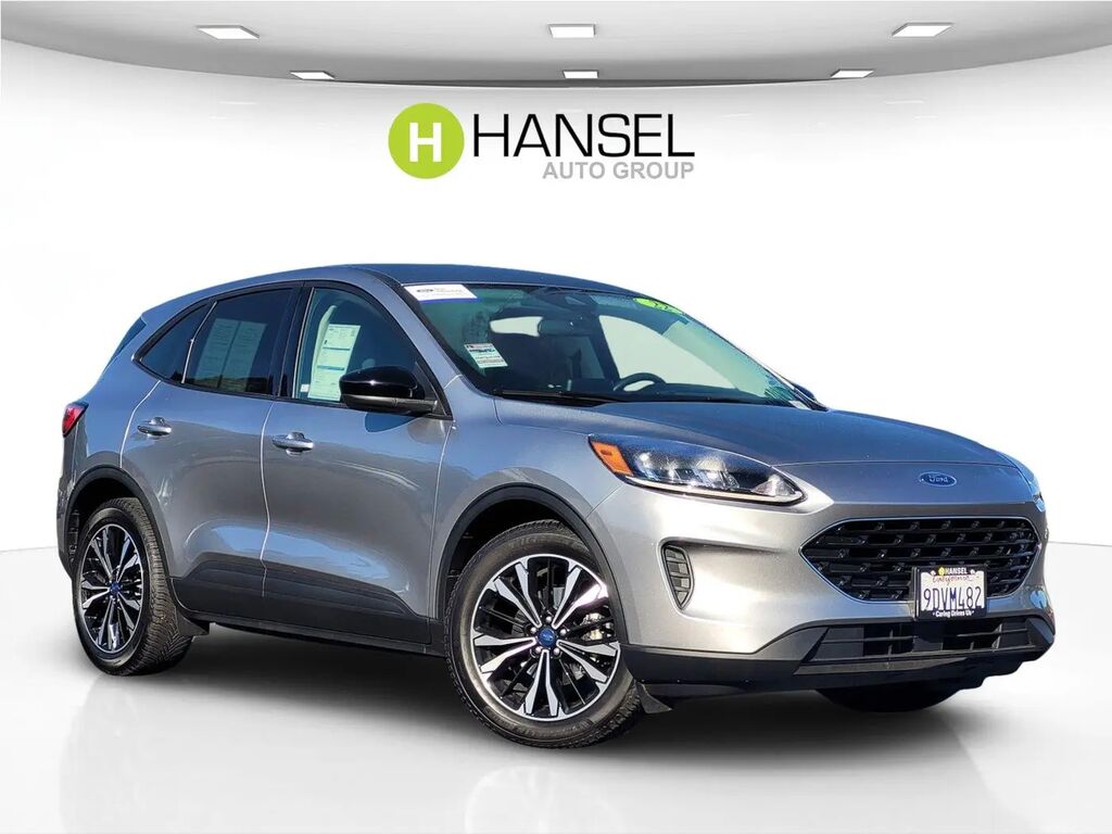 2022 Ford Escape SE — photo 1 of 13