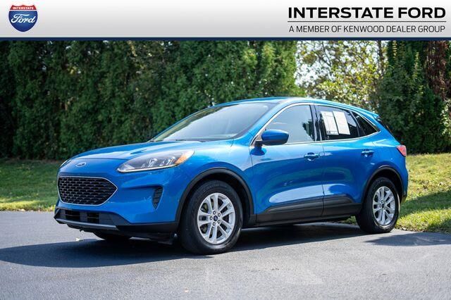 2020 Ford Escape SE