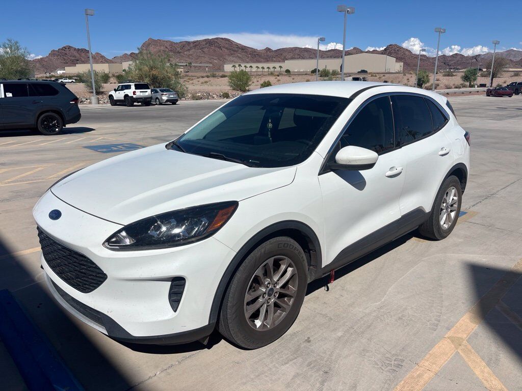 2021 Ford Escape SE — photo 1 of 2