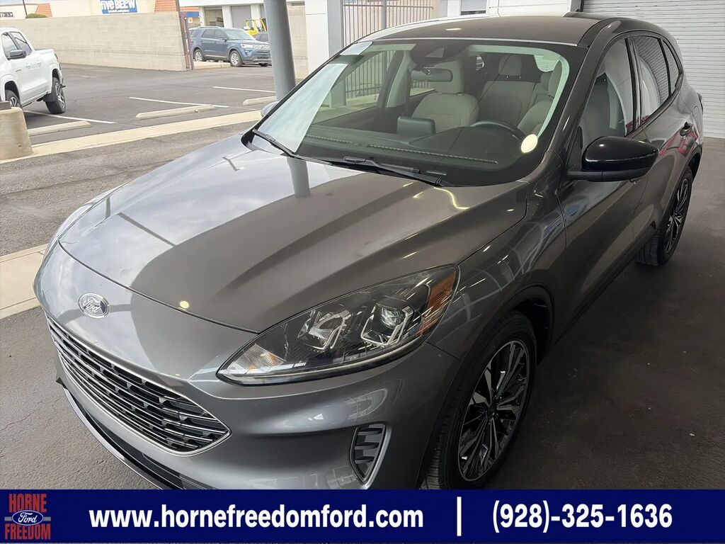 2022 Ford Escape SE — photo 1 of 13