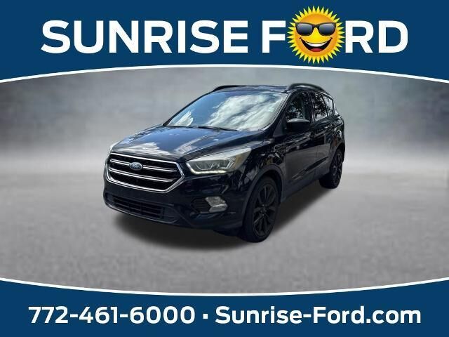 2017 Ford Escape SE — photo 1 of 1