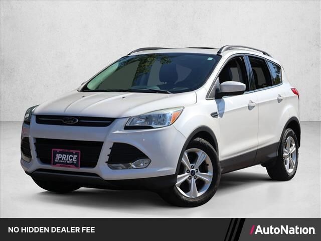 2015 Ford Escape SE — photo 1 of 13