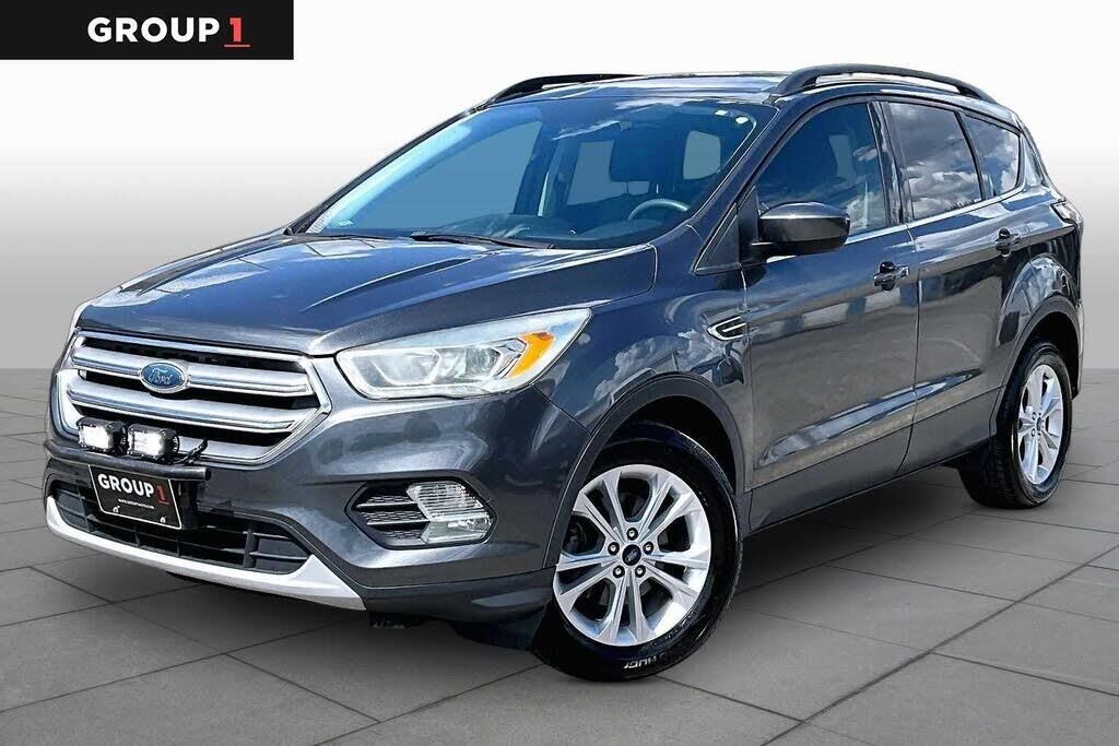 2017 Ford Escape SE — photo 1 of 1