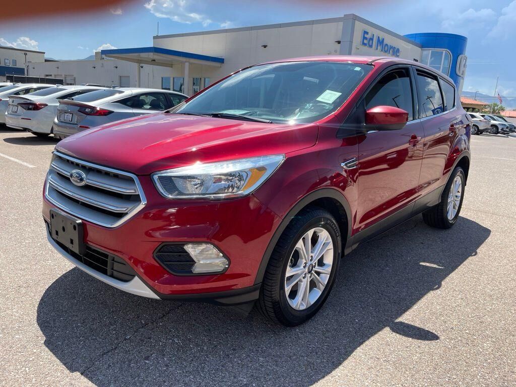 2019 Ford Escape SE — photo 1 of 1
