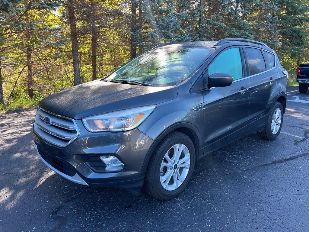 2018 Ford Escape SE — photo 1 of 1