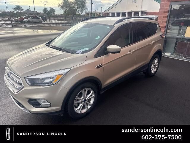 2018 Ford Escape SE