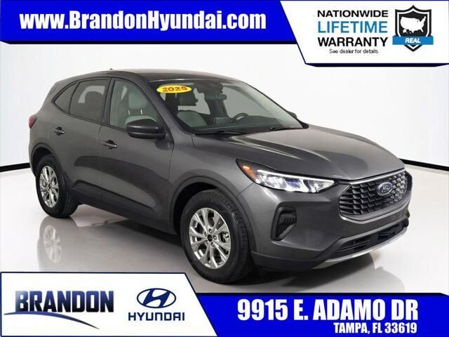 2025 Ford Escape Active — photo 1 of 13