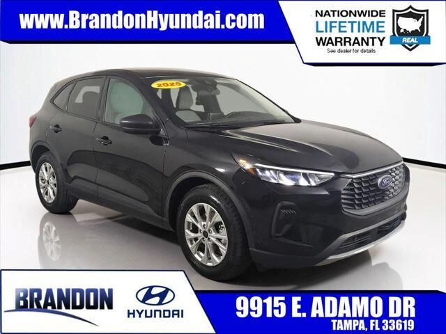2025 Ford Escape Active — photo 1 of 13