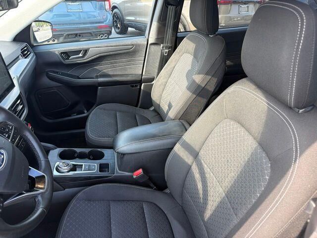2023 Ford Escape Active — photo 1 of 1