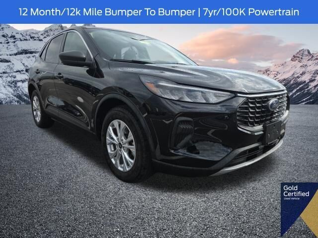 2023 Ford Escape Active — photo 1 of 11