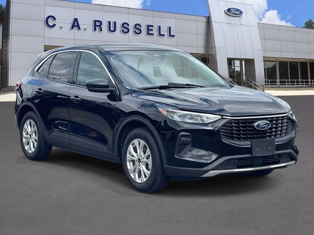 2024 Ford Escape Active — photo 1 of 13