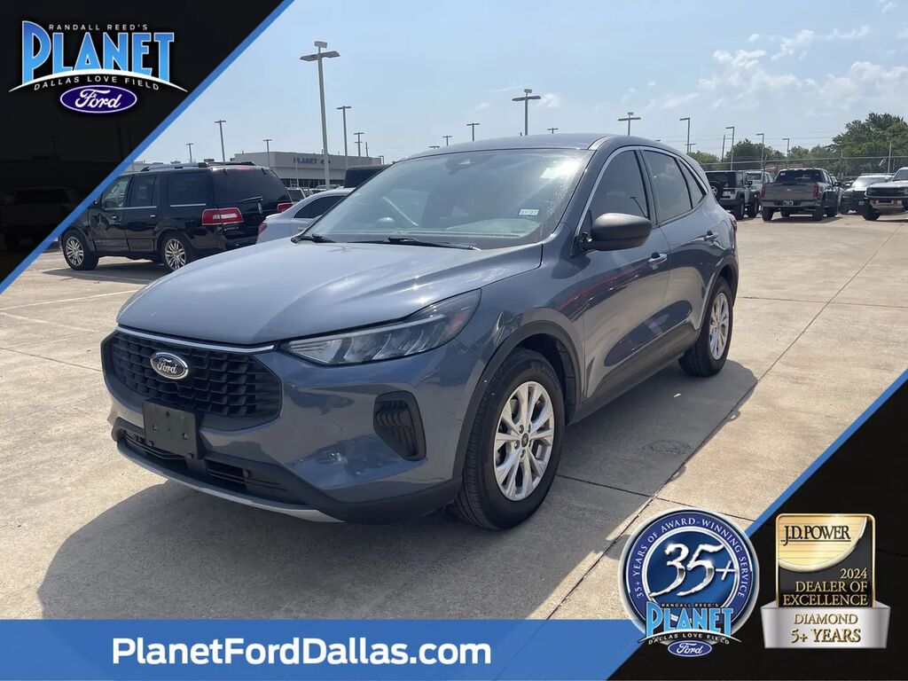 2024 Ford Escape Active — photo 1 of 10