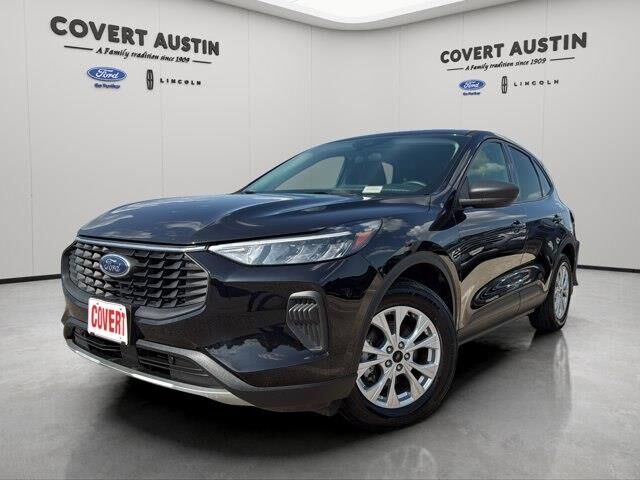 2025 Ford Escape Active — photo 1 of 13