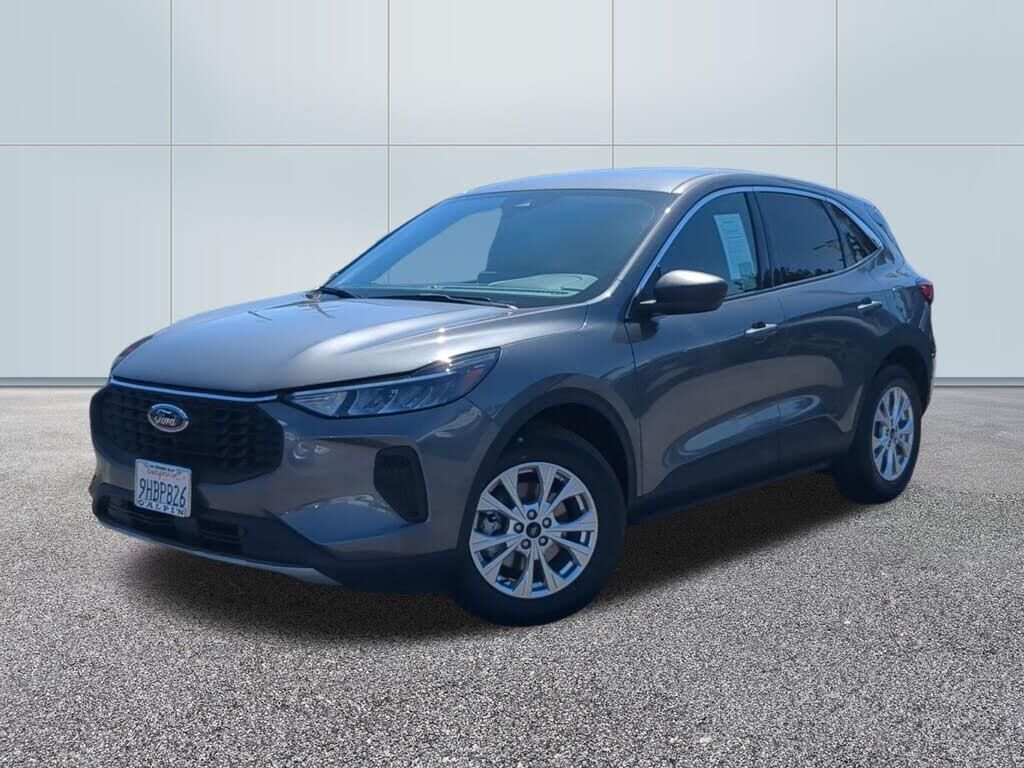 2023 Ford Escape Active — photo 1 of 1