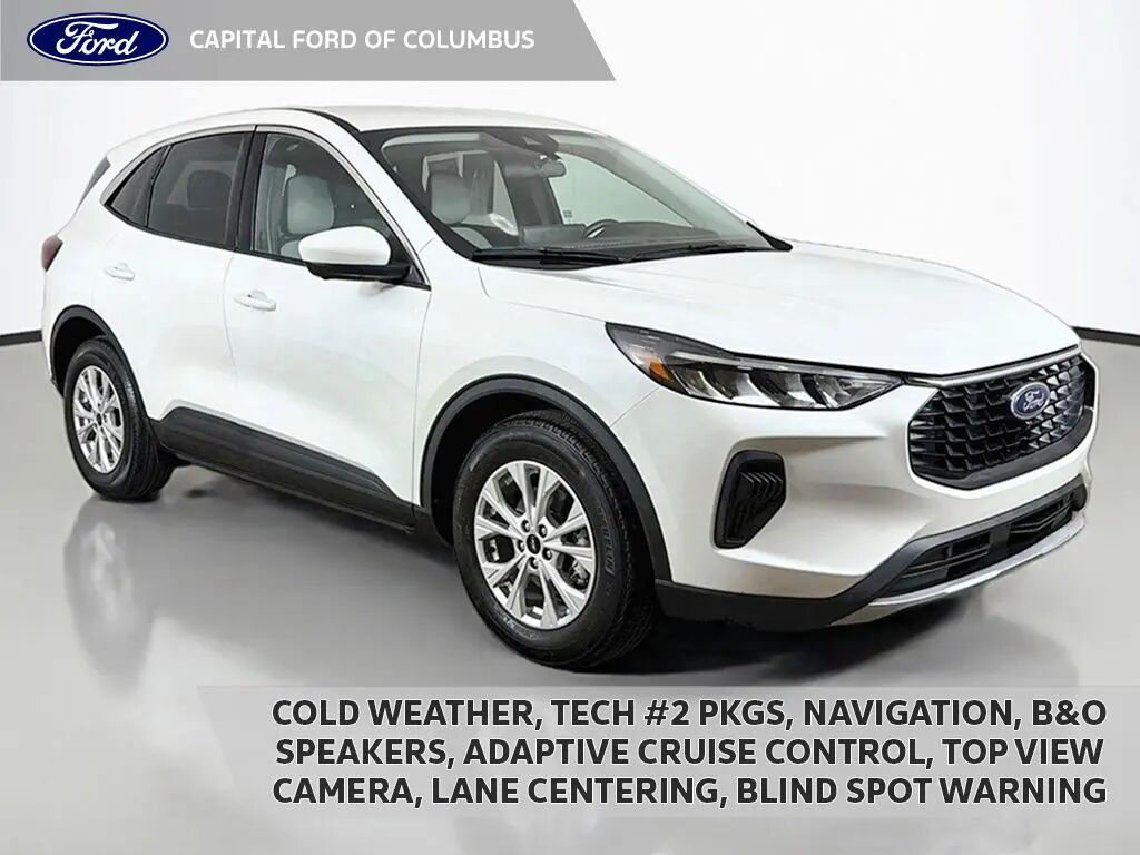 2023 Ford Escape Active — photo 1 of 12