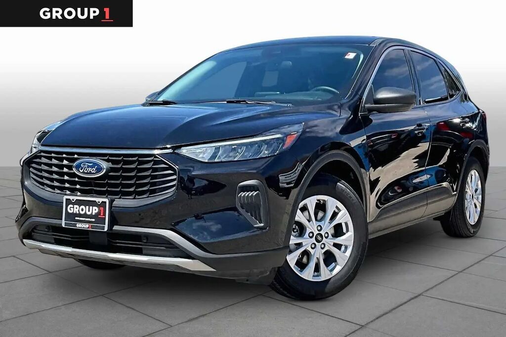 2024 Ford Escape Active — photo 1 of 13