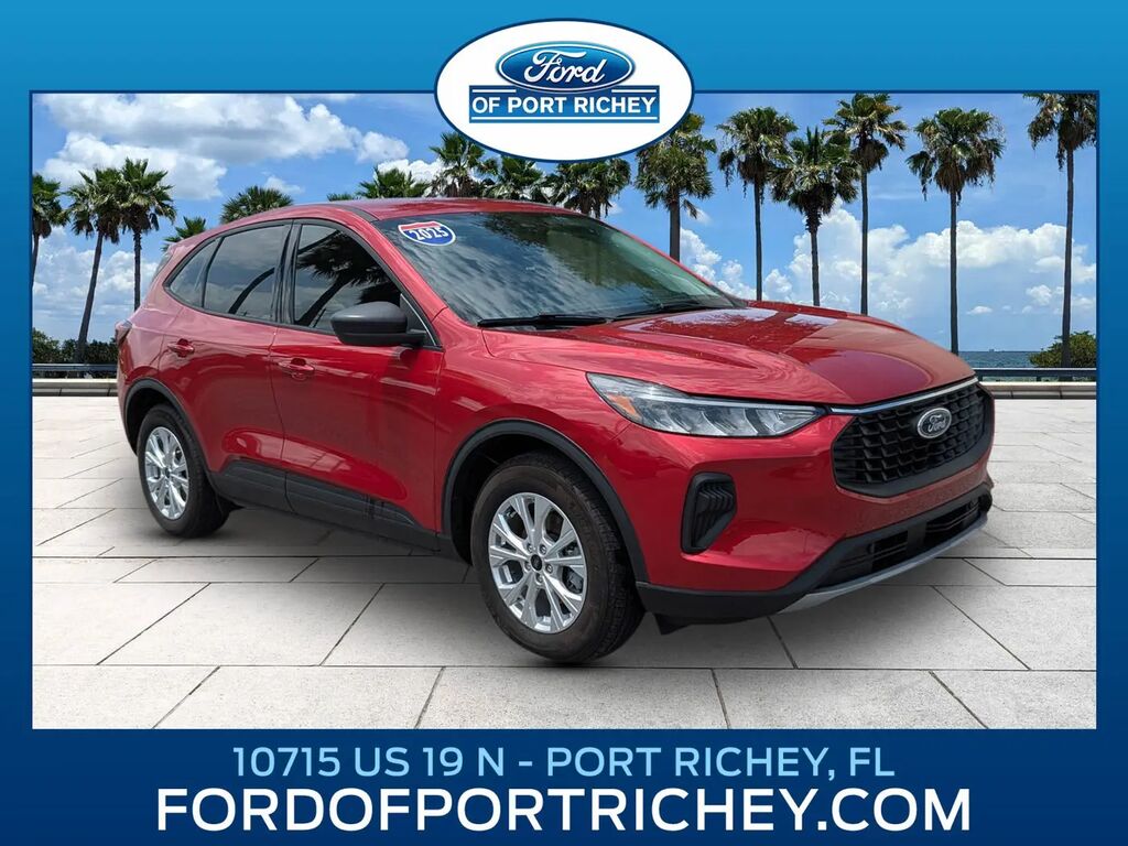2025 Ford Escape Active — photo 1 of 13