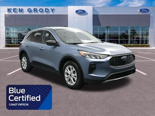 2024 Ford Escape Active — photo 1 of 13