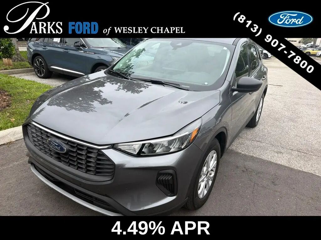 2024 Ford Escape Active — photo 1 of 3