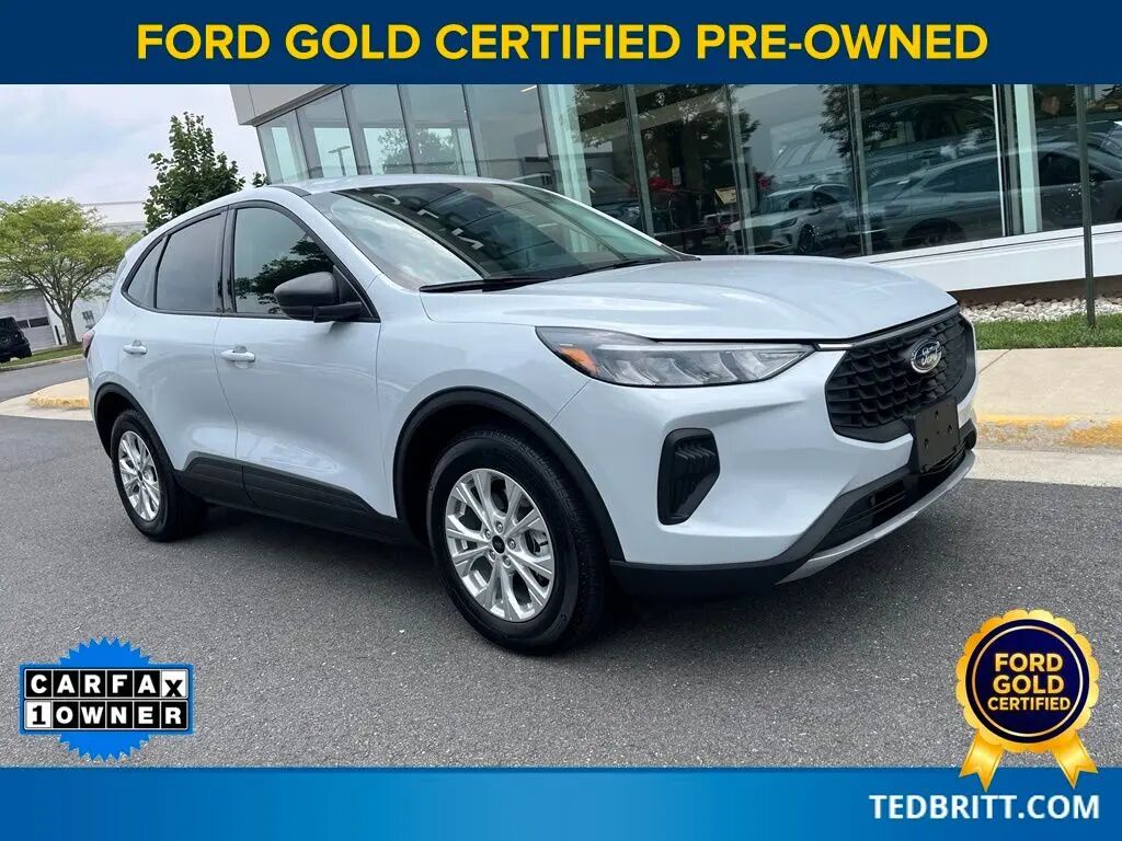 2025 Ford Escape Active — photo 1 of 10