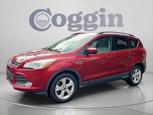 2016 Ford Escape SE — photo 1 of 13