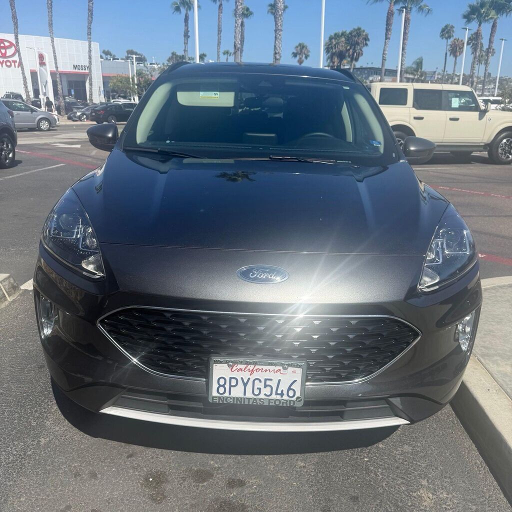 2020 Ford Escape SEL — photo 1 of 1