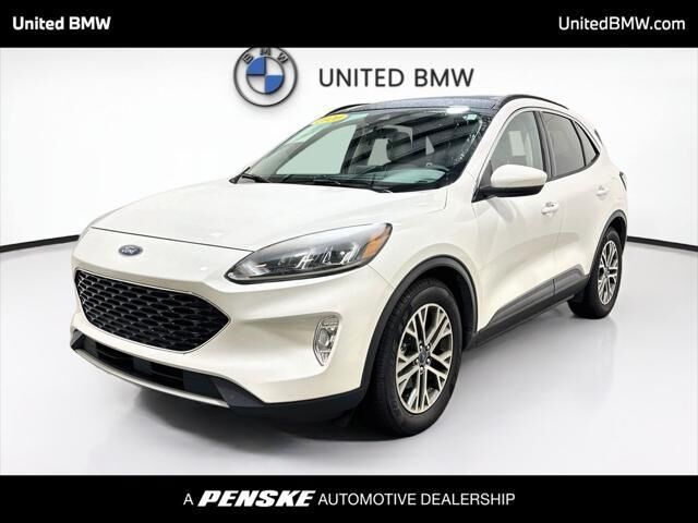 2020 Ford Escape SEL