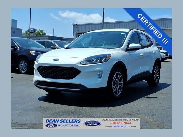 2020 Ford Escape SEL
