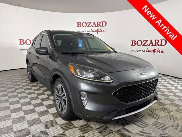 2020 Ford Escape SEL — photo 1 of 13