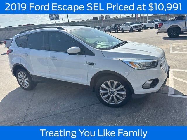 2019 Ford Escape SEL