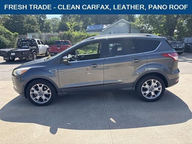 2016 Ford Escape Titanium — photo 1 of 2