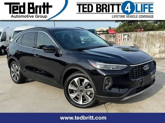 2025 Ford Escape Hybrid Platinum